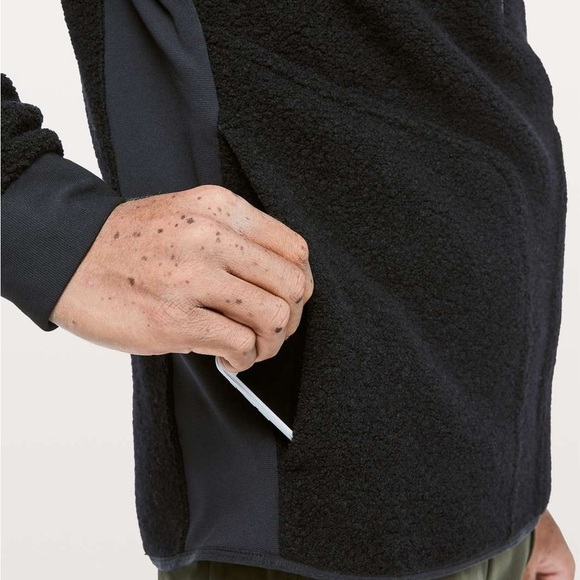 Lululemon Tundra Trek 1/2 Zip Black Sherpa Fleece Pullover Jacket Size S - Picture 2 of 16